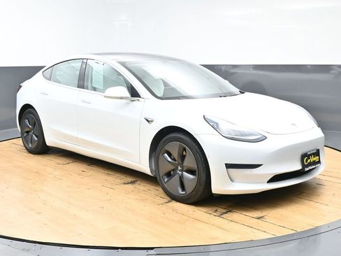 Used 2018 Tesla Model 3 Long Range AWD/4WD image 2
