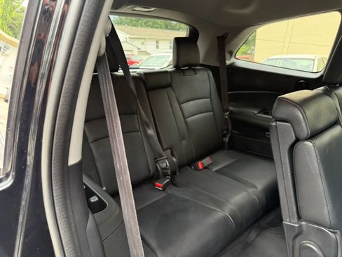Used 2016 Honda Pilot Touring image 19