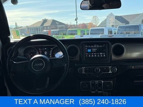 Used 2020 Jeep Wrangler Unlimited Sport image 28