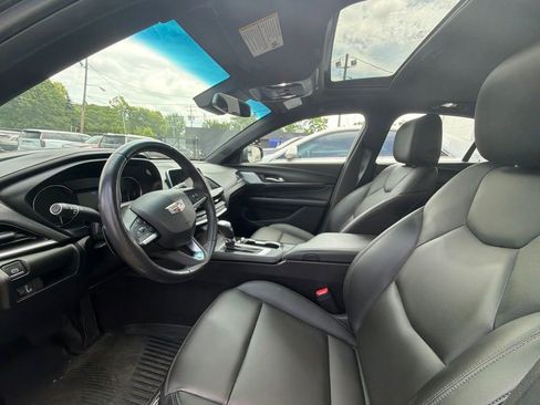 Used 2022 Cadillac CT4 Luxury w/ Sun And Sound Package AWD/4WD image 11