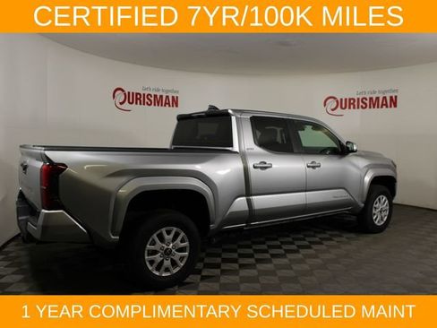 Used 2025 Toyota Tacoma SR5 AWD/4WD image 8