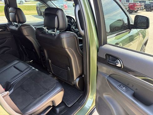 Used 2021 Jeep Grand Cherokee Trailhawk AWD/4WD image 16