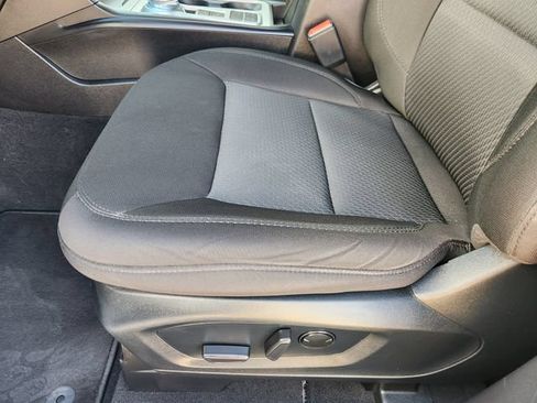Used 2022 Ford Explorer XLT RWD image 23