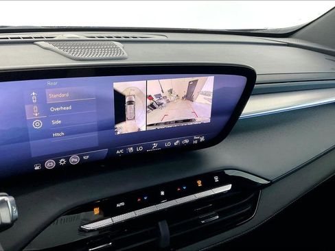 Used 2025 Buick Enclave Avenir w/ Trailering Package, 5000 lbs. image 31