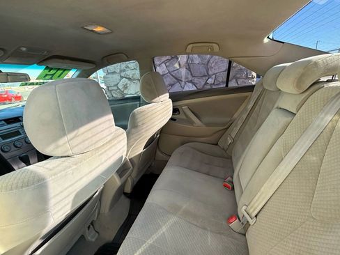 Used 2009 Toyota Camry image 8