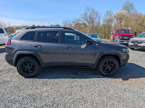 Used 2022 Jeep Cherokee Trailhawk w/ Sun, Sound & Nav Group image 6