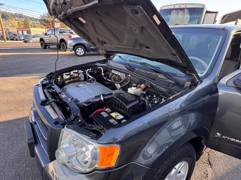 Used 2009 Ford Escape 2WD Hybrid image 5
