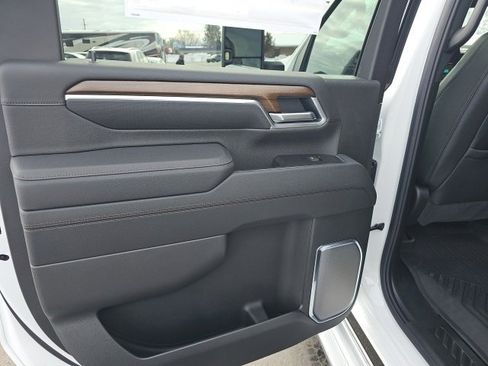 New 2025 Chevrolet Silverado 3500 High Country w/ Technology Package image 6