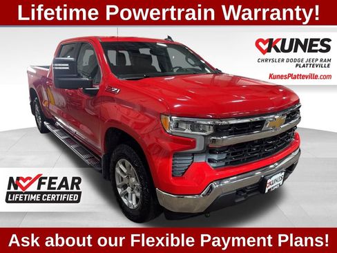 Used 2022 Chevrolet Silverado 1500 LT image 3