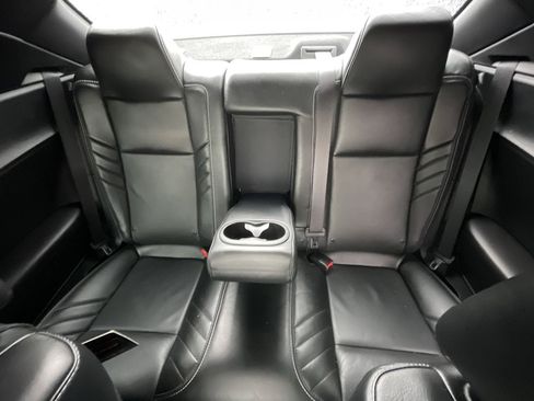 Used 2018 Dodge Challenger SRT Hellcat RWD image 39