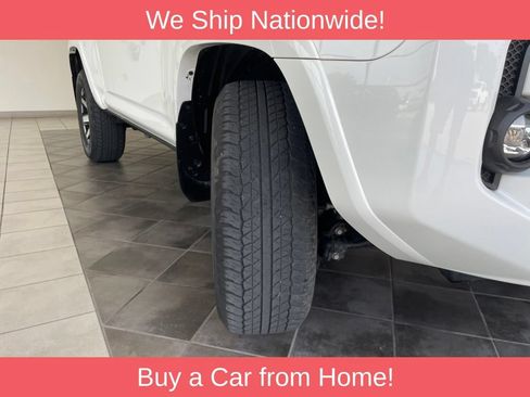 Used 2023 Toyota 4Runner TRD Off-Road Premium w/ Moonroof Package AWD/4WD image 18