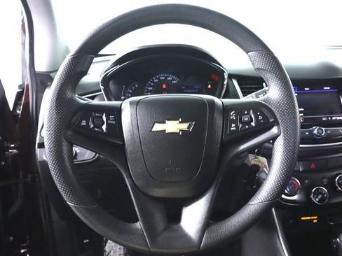 Used 2021 Chevrolet Trax LS w/ Tint and Cruise Package image 11