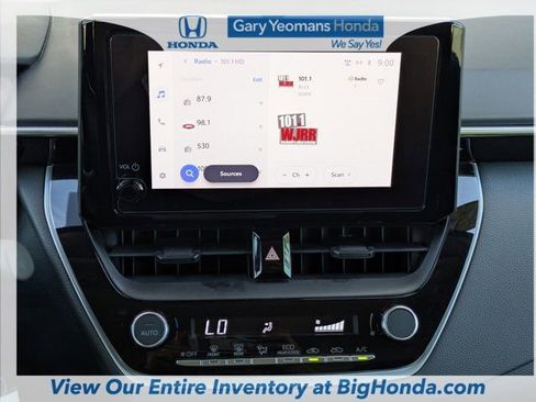 Used 2024 Toyota Corolla LE image 19