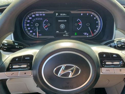 Certified 2023 Hyundai Tucson SEL AWD/4WD image 10