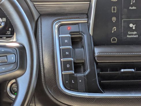 Used 2023 GMC Yukon SLT w/ Max Trailering Package image 21