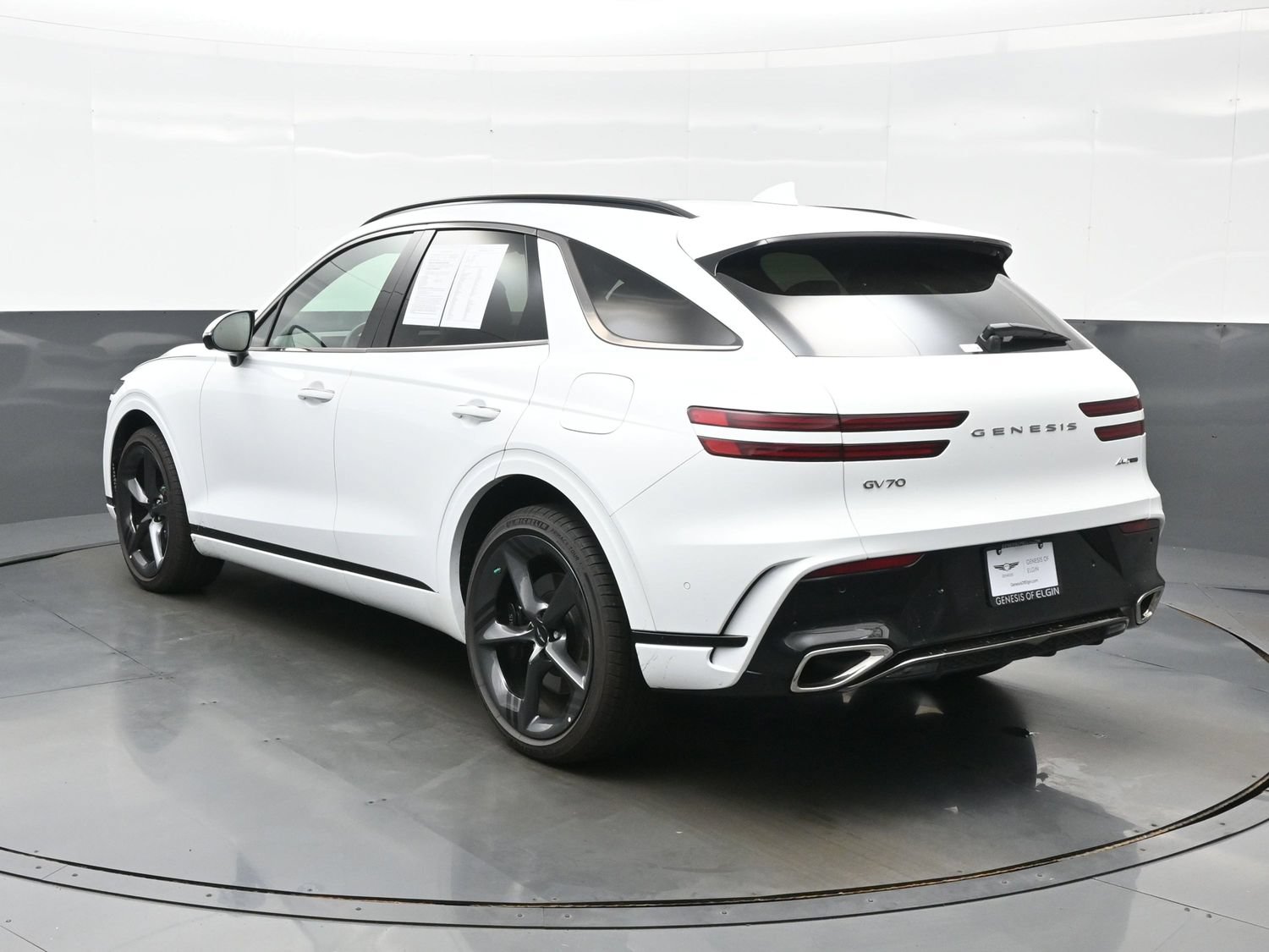 Used 2026 Genesis GV70 3.5T Sport Prestige AWD/4WD image 4