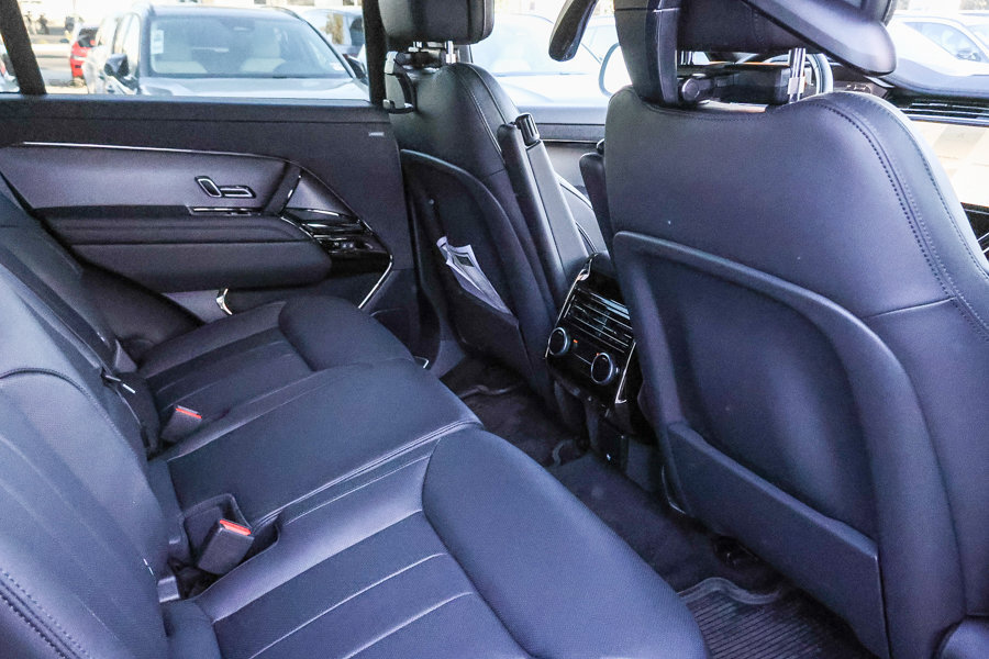 New 2026 Land Rover Range Rover Sport SE AWD/4WD image 14
