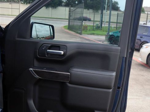 Used 2021 Chevrolet Silverado 1500 LTZ image 12