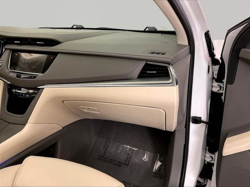 Used 2019 Cadillac XT5 Luxury FWD image 26