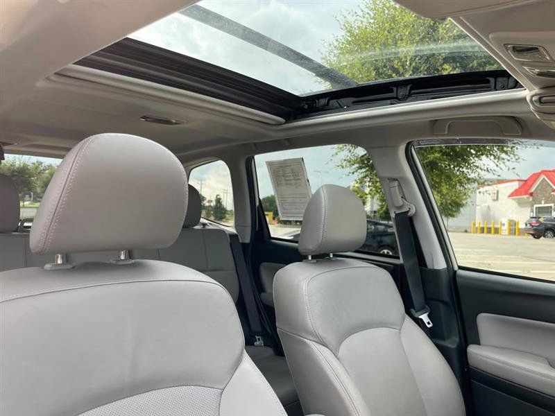 Used 2015 Subaru Forester 2.5i Touring w/ Eyesight & Navigation System AWD/4WD image 71