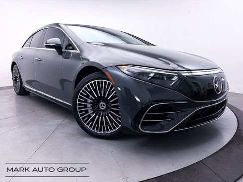 Used 2023 Mercedes-Benz EQS 580 4MATIC Sedan image 1