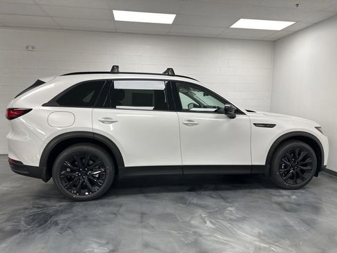 New 2026 MAZDA CX-90 Plug-In Hybrid w/Premium Sport AWD/4WD image 5