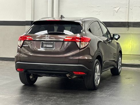 Used 2019 Honda HR-V EX image 14