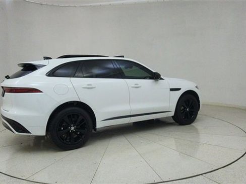 Used 2025 Jaguar F-PACE R-Dynamic S image 70