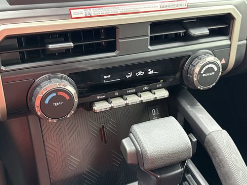 New 2025 Toyota Tacoma SR5 image 15