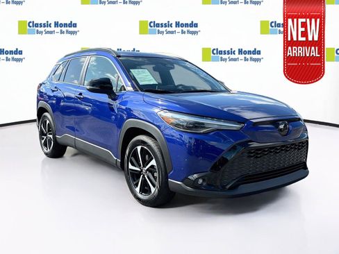 Used 2025 Toyota Corolla Cross AWD Hybrid w/ Convenience Package image 1