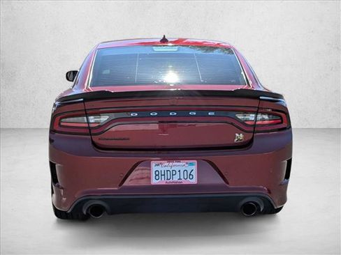 Used 2019 Dodge Charger Scat Pack RWD image 7