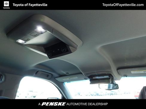 Used 2019 Chevrolet Tahoe LS w/ All-Season Package image 6