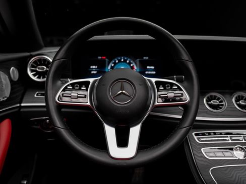 Used 2020 Mercedes-Benz E 450 Cabriolet image 45