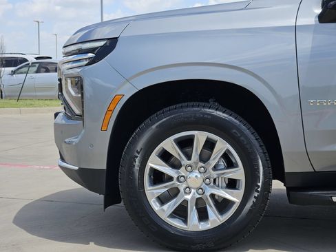 New 2026 Chevrolet Tahoe Premier w/ Sun And Tow Package AWD/4WD image 11