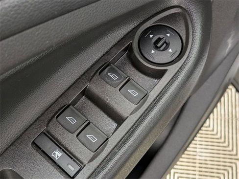 Used 2018 Ford Escape SE w/ SE Sport Appearance Package image 15