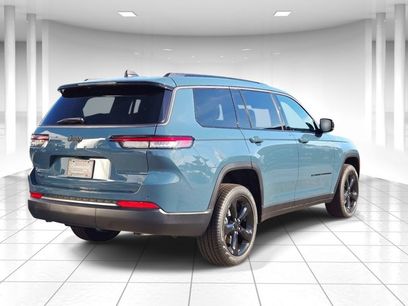 New 2026 Jeep Grand Cherokee L Limited w/ Limited Altitude Package