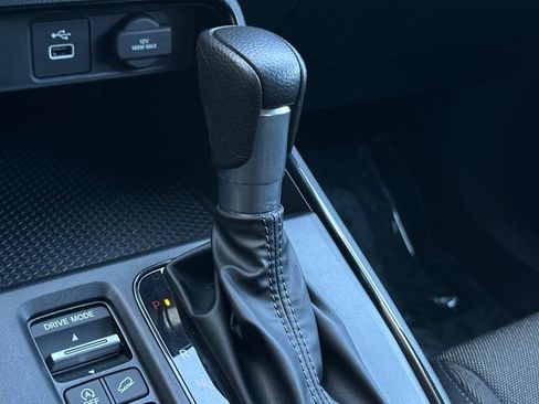 Certified 2025 Honda CR-V LX image 24
