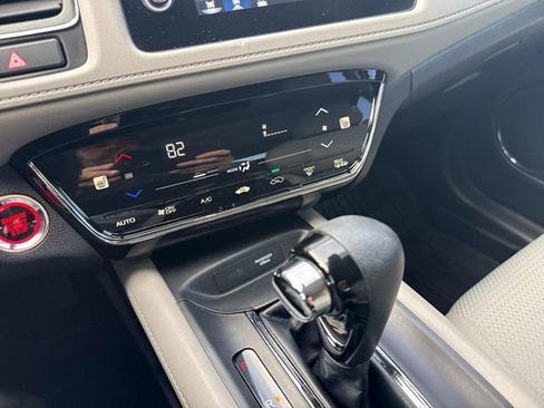 Used 2022 Honda HR-V EX image 27