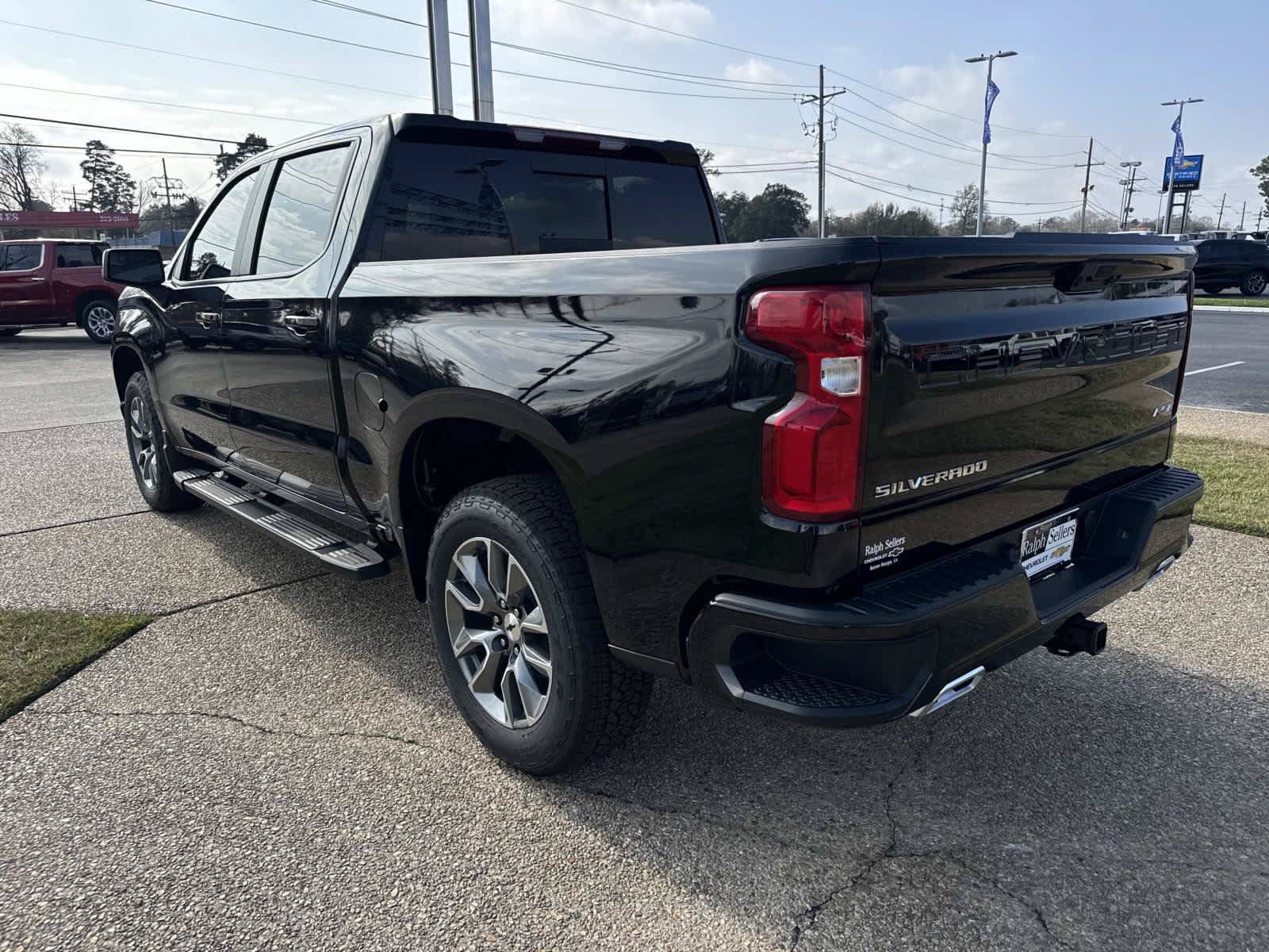 New 2026 Chevrolet Silverado 1500 RST w/ Z71 Off-Road Package AWD/4WD image 4