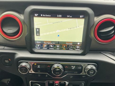 Used 2021 Jeep Wrangler Unlimited Sport image 26