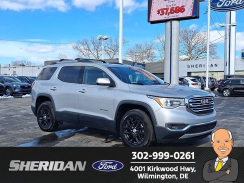 Used 2019 GMC Acadia SLT image 1