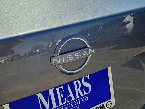 Used 2025 Nissan Sentra SV image 12