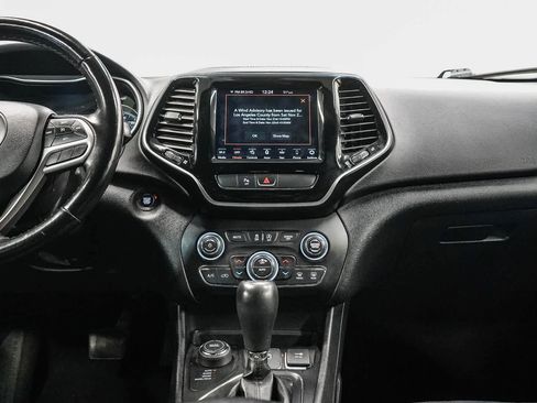 Used 2020 Jeep Cherokee High Altitude image 13