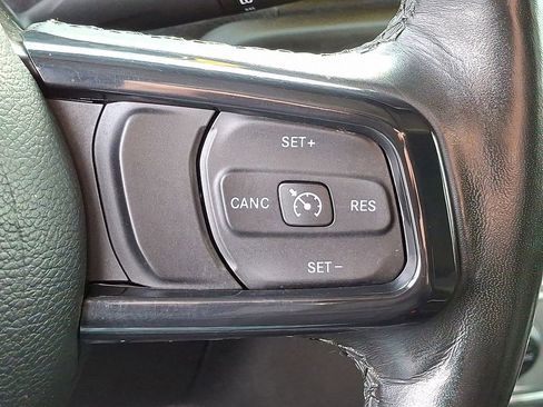 Used 2021 Jeep Wrangler Sport image 19