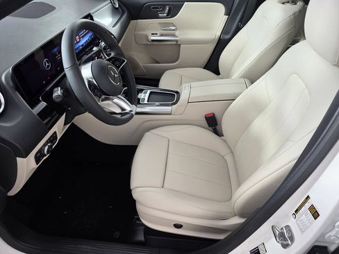 New 2026 Mercedes-Benz GLA 250 4MATIC image 6