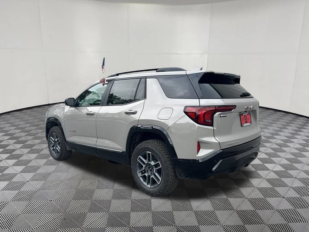 New 2027 GMC Terrain AT4 w/ LPO, Floor Liner Package AWD/4WD image 3