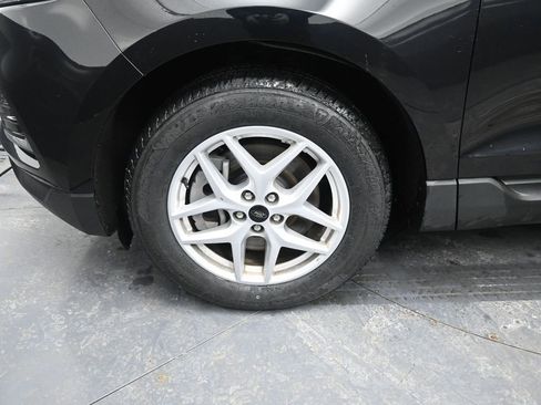Used 2024 Ford Edge SEL image 14
