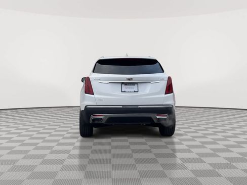 Certified 2023 Cadillac XT5 Premium Luxury w/ LPO, Floor Liner Package image 7