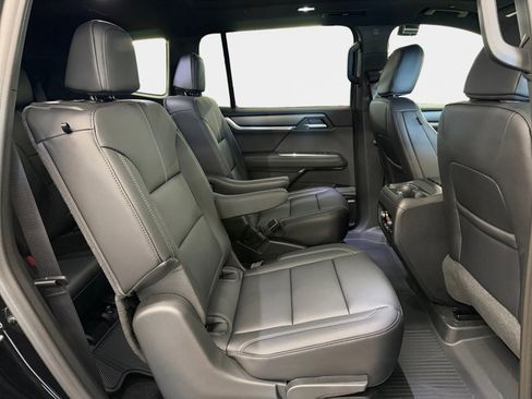 New 2026 GMC Acadia Elevation w/ Black Edition AWD/4WD image 12