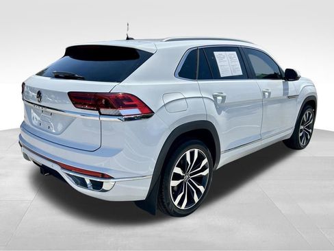 Used 2021 Volkswagen Atlas Cross Sport SEL R-Line FWD image 5